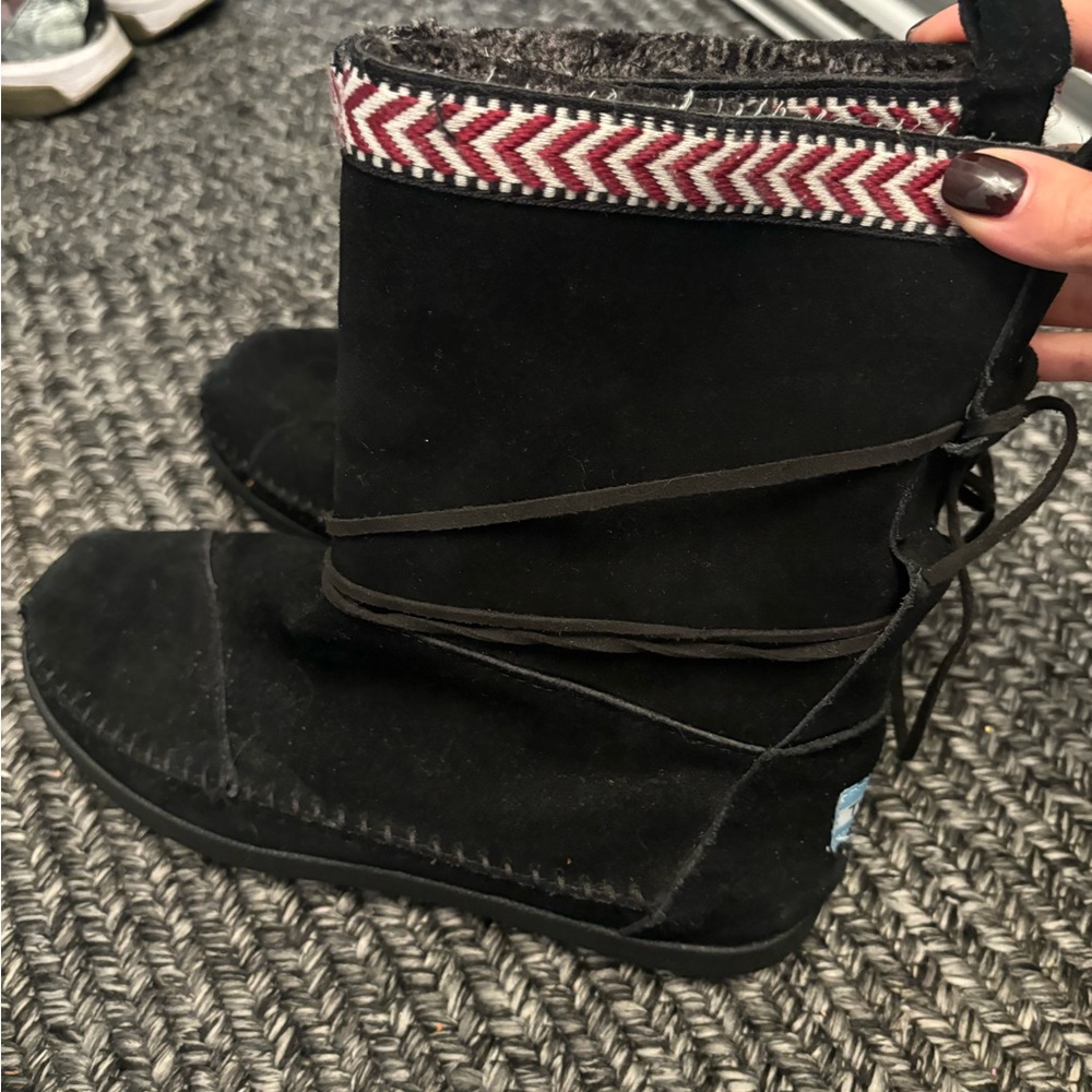 Women’s Tom’s booties
